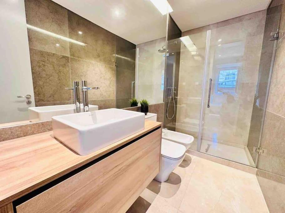 Lejlighed Marques De Pombal Flat Great Locations Center B